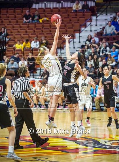 Thumbnail 2 in Canton vs. Thomaston (CIAC Class S Final) photogallery.