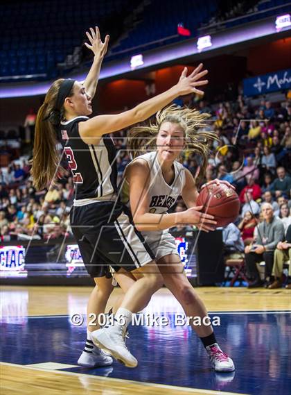 Thumbnail 3 in Canton vs. Thomaston (CIAC Class S Final) photogallery.