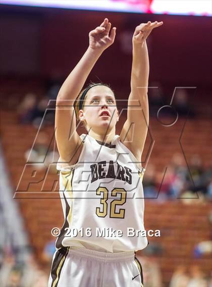 Thumbnail 2 in Canton vs. Thomaston (CIAC Class S Final) photogallery.