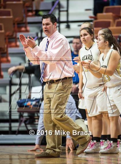Thumbnail 2 in Canton vs. Thomaston (CIAC Class S Final) photogallery.