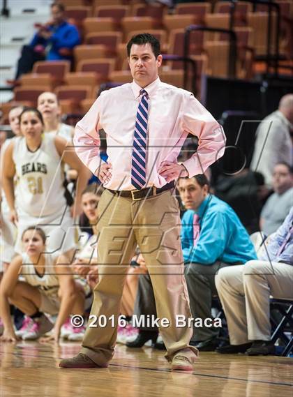 Thumbnail 3 in Canton vs. Thomaston (CIAC Class S Final) photogallery.
