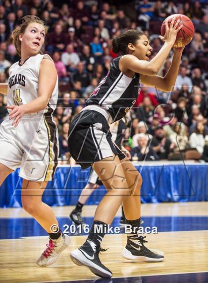 Thumbnail 1 in Canton vs. Thomaston (CIAC Class S Final) photogallery.