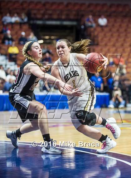 Thumbnail 1 in Canton vs. Thomaston (CIAC Class S Final) photogallery.