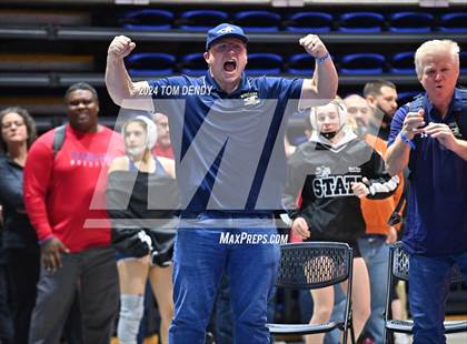 Thumbnail 1 in UIL 5A/6A State Championships - Session 4 photogallery.