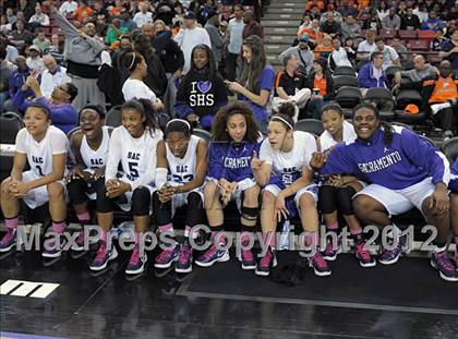 Thumbnail 1 in Modesto Christian vs. Sacramento (CIF SJS D3 Final) photogallery.