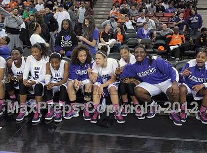Thumbnail 2 in Modesto Christian vs. Sacramento (CIF SJS D3 Final) photogallery.