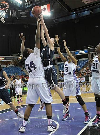 Thumbnail 1 in Modesto Christian vs. Sacramento (CIF SJS D3 Final) photogallery.