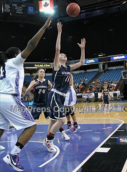Thumbnail 2 in Modesto Christian vs. Sacramento (CIF SJS D3 Final) photogallery.