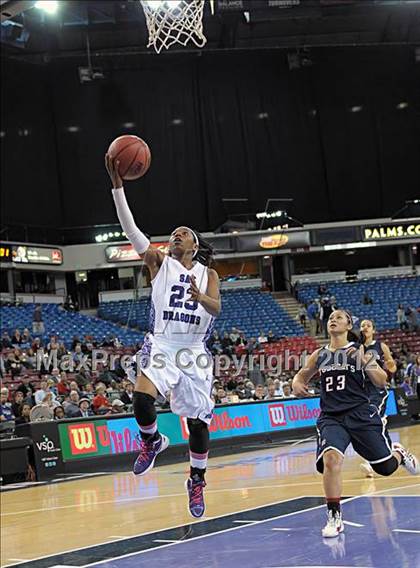 Thumbnail 2 in Modesto Christian vs. Sacramento (CIF SJS D3 Final) photogallery.