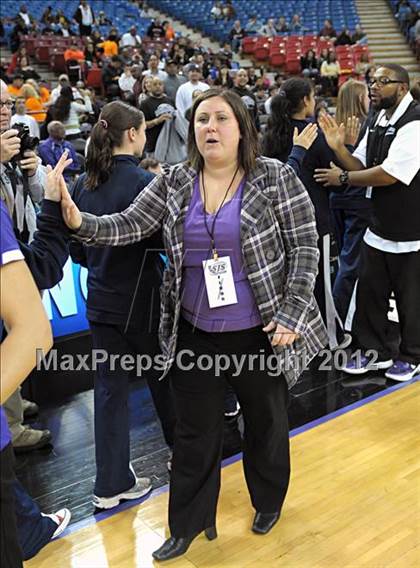 Thumbnail 2 in Modesto Christian vs. Sacramento (CIF SJS D3 Final) photogallery.