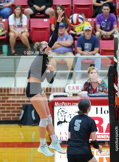 Thumbnail 2 in Graford @ Mineral Wells photogallery.