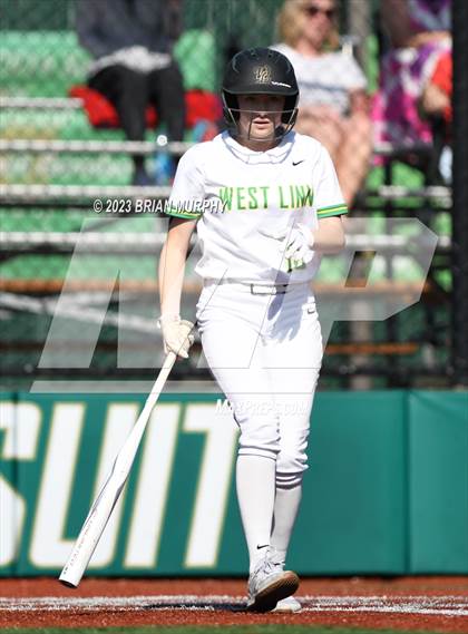 Thumbnail 3 in West Linn @ Jesuit photogallery.