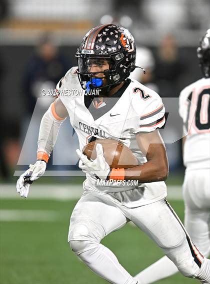 Thumbnail 1 in Central vs. Edison (CIF State D1A Final) photogallery.
