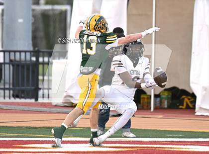 Thumbnail 3 in Central vs. Edison (CIF State D1A Final) photogallery.