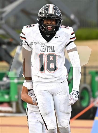 Thumbnail 3 in Central vs. Edison (CIF State D1A Final) photogallery.