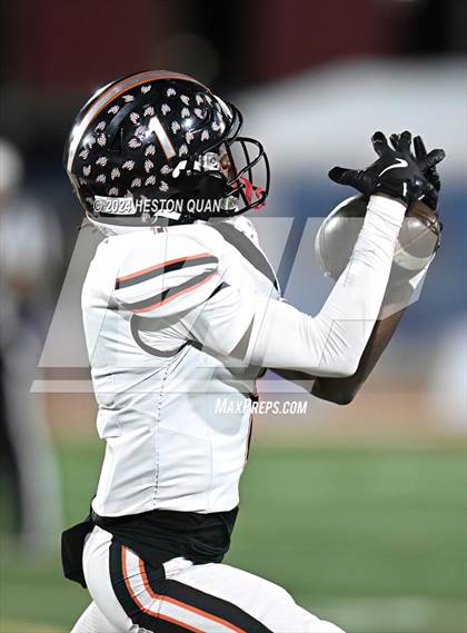 Thumbnail 1 in Central vs. Edison (CIF State D1A Final) photogallery.