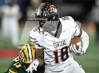 Thumbnail 3 in Central vs. Edison (CIF State D1A Final) photogallery.