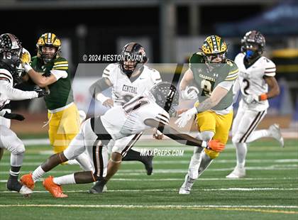 Thumbnail 2 in Central vs. Edison (CIF State D1A Final) photogallery.