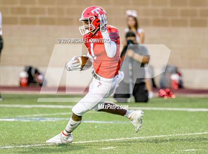 Thumbnail 3 in Brennan @ Taft photogallery.
