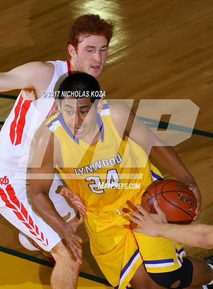 Thumbnail 1 in Mater Dei vs. Lynwood (The Classic at Damien) photogallery.