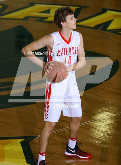 Thumbnail 3 in Mater Dei vs. Lynwood (The Classic at Damien) photogallery.