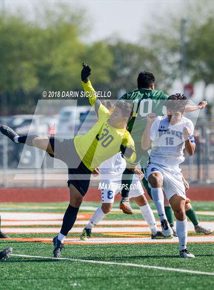 Thumbnail 1 in Campo Verde vs. Chandler (Coyote Classic Tournament) photogallery.