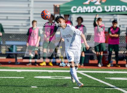 Thumbnail 2 in Campo Verde vs. Chandler (Coyote Classic Tournament) photogallery.
