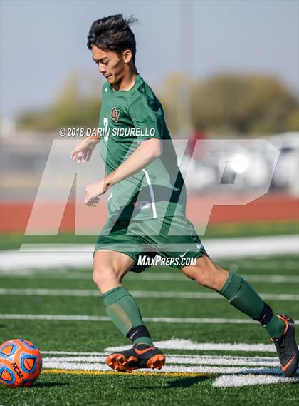 Thumbnail 1 in Campo Verde vs. Chandler (Coyote Classic Tournament) photogallery.