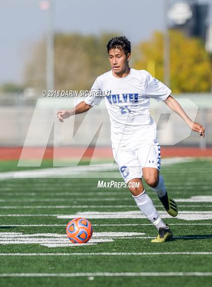 Thumbnail 1 in Campo Verde vs. Chandler (Coyote Classic Tournament) photogallery.