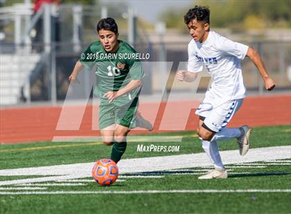 Thumbnail 3 in Campo Verde vs. Chandler (Coyote Classic Tournament) photogallery.