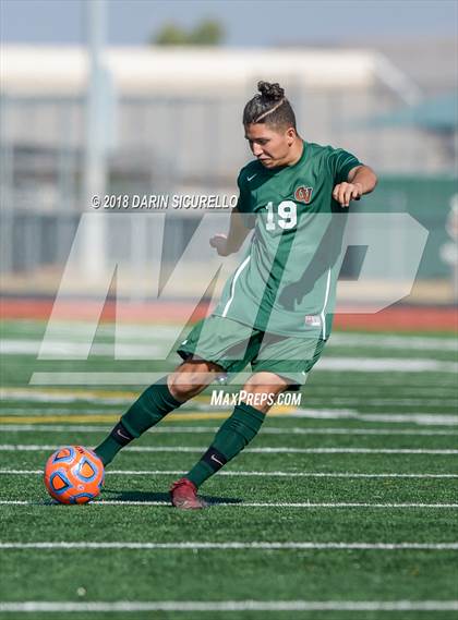 Thumbnail 3 in Campo Verde vs. Chandler (Coyote Classic Tournament) photogallery.
