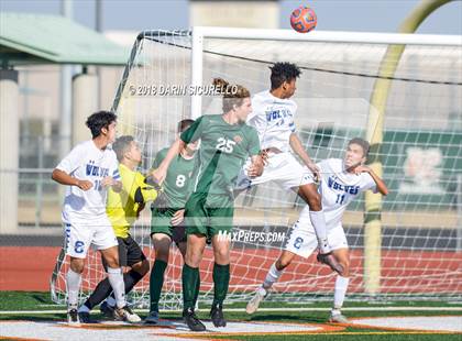 Thumbnail 1 in Campo Verde vs. Chandler (Coyote Classic Tournament) photogallery.