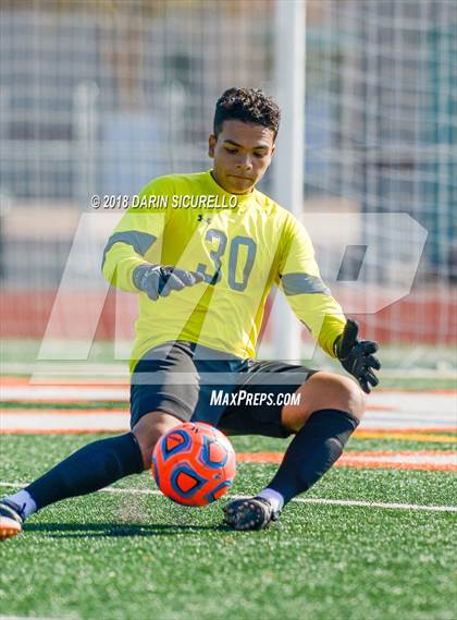 Thumbnail 3 in Campo Verde vs. Chandler (Coyote Classic Tournament) photogallery.