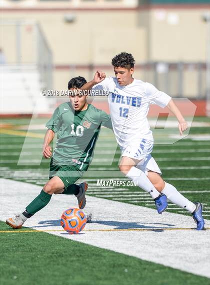 Thumbnail 2 in Campo Verde vs. Chandler (Coyote Classic Tournament) photogallery.