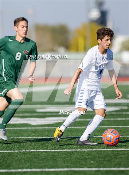 Thumbnail 2 in Campo Verde vs. Chandler (Coyote Classic Tournament) photogallery.