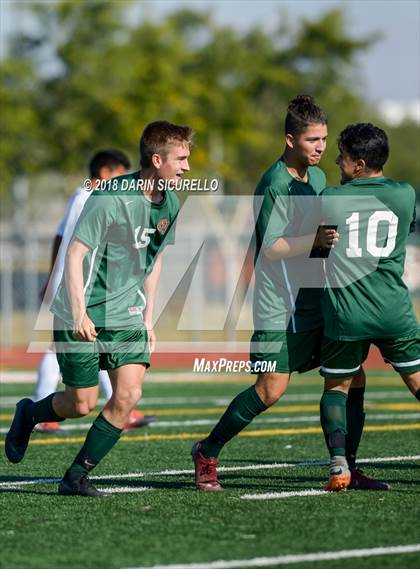 Thumbnail 3 in Campo Verde vs. Chandler (Coyote Classic Tournament) photogallery.