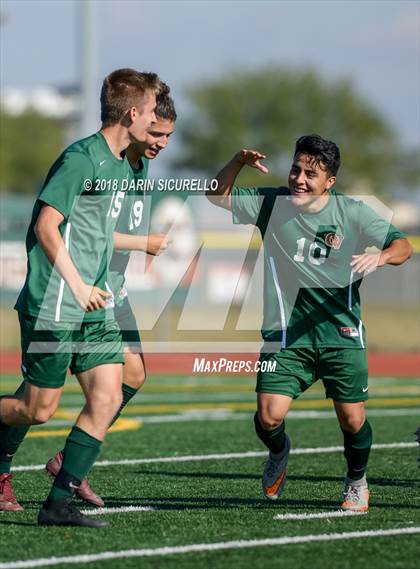 Thumbnail 2 in Campo Verde vs. Chandler (Coyote Classic Tournament) photogallery.