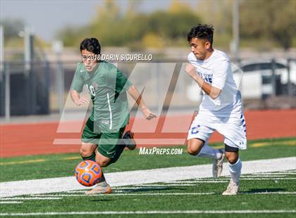 Thumbnail 2 in Campo Verde vs. Chandler (Coyote Classic Tournament) photogallery.