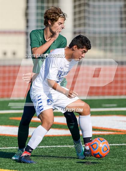 Thumbnail 1 in Campo Verde vs. Chandler (Coyote Classic Tournament) photogallery.