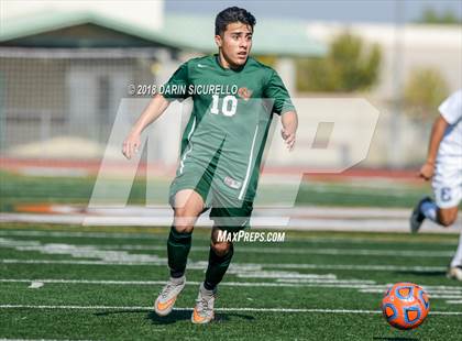 Thumbnail 3 in Campo Verde vs. Chandler (Coyote Classic Tournament) photogallery.