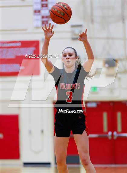 Thumbnail 2 in Garfield vs. Mount Si photogallery.