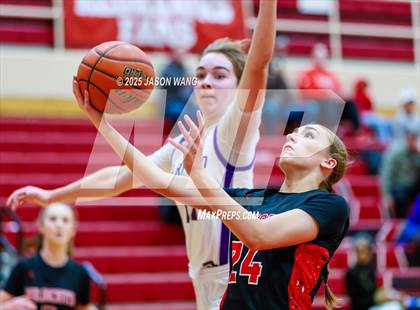 Thumbnail 3 in Garfield vs. Mount Si photogallery.