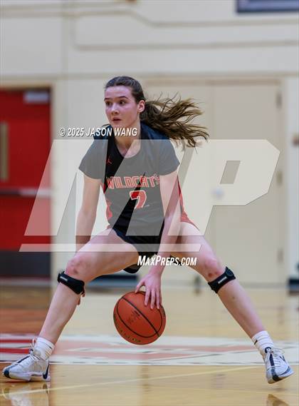Thumbnail 1 in Garfield vs. Mount Si photogallery.