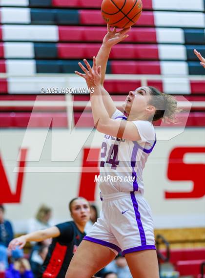 Thumbnail 3 in Garfield vs. Mount Si photogallery.
