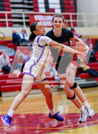 Thumbnail 2 in Garfield vs. Mount Si photogallery.
