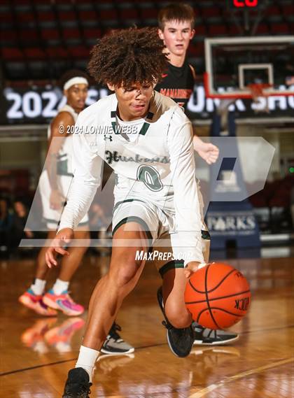 Thumbnail 3 in Yorktown vs. Mamaroneck (Slam Dunk Showcase) photogallery.