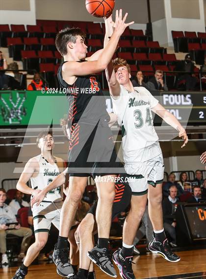 Thumbnail 1 in Yorktown vs. Mamaroneck (Slam Dunk Showcase) photogallery.