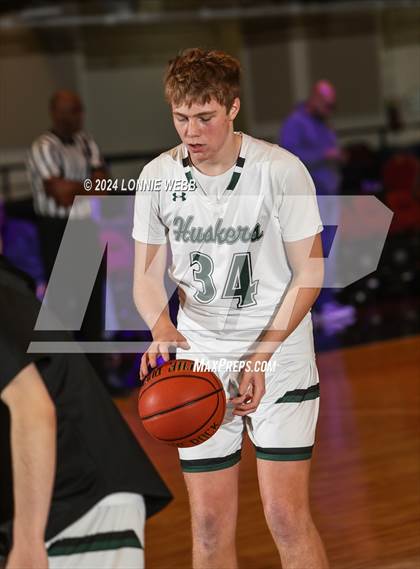 Thumbnail 2 in Yorktown vs. Mamaroneck (Slam Dunk Showcase) photogallery.