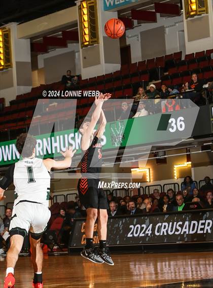 Thumbnail 2 in Yorktown vs. Mamaroneck (Slam Dunk Showcase) photogallery.