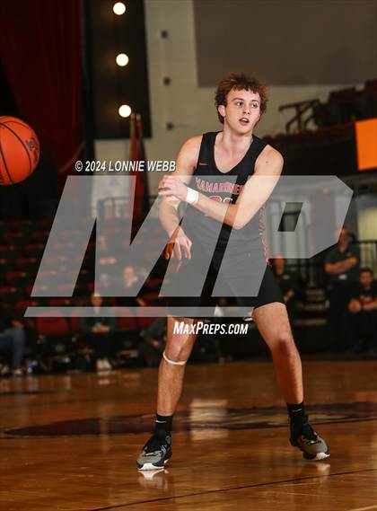 Thumbnail 3 in Yorktown vs. Mamaroneck (Slam Dunk Showcase) photogallery.